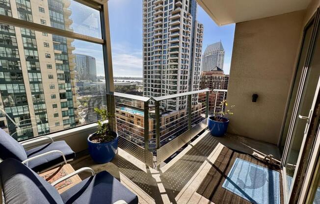 2 beds, 2 baths, 1,315 sqft, $4,500