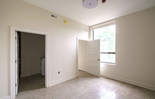 1 bed, 1 bath, $1,125, Unit 875 Michigan Ave Apt. 308