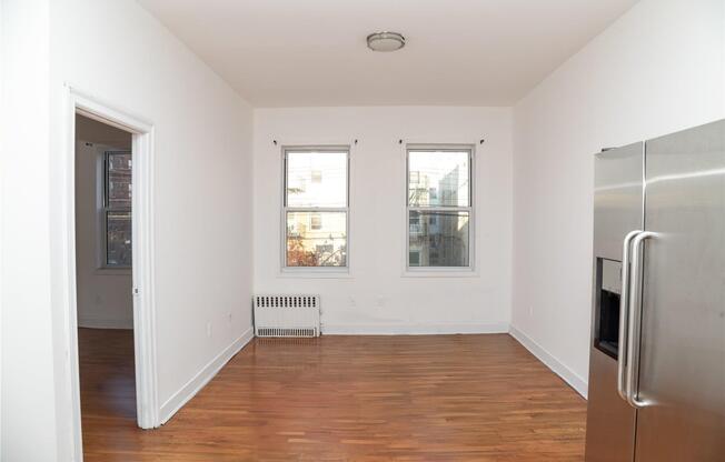 1 bed, 1 bath, $2,600, Unit 1F