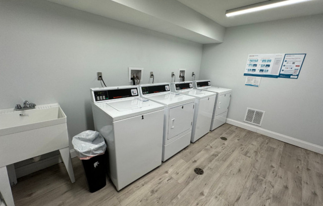 Studio, 1 bath, 415 sqft, $1,895, Unit #10