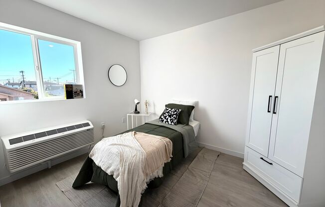 1 bed, 1 bath, 347 sqft, $1,263, Unit 103a