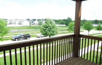 2 beds, 1 bath, $895, Unit UNIT 8