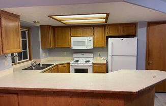 3 beds, 2 baths, $2,000