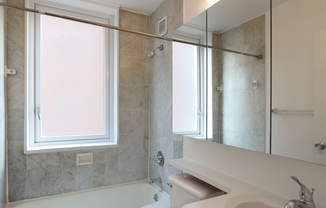 1 bed, 1 bath, $4,795, Unit 15A