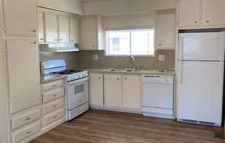 2 beds, 2 baths, 1,060 sqft, $3,299, Unit 125