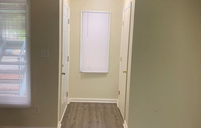 Newly renovated 1bedroom /1 bathroom condo for ONLY $1150