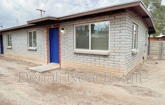 1404 W FRESNO ST