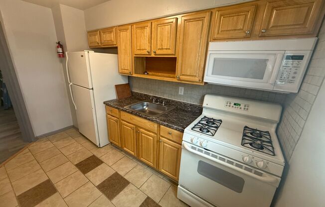 3405 Frankford Ave