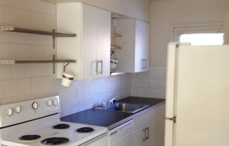 Veneta Marie Apartments