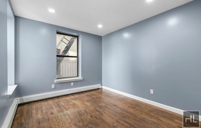 2 beds, 1 bath, $3,200, Unit 5F