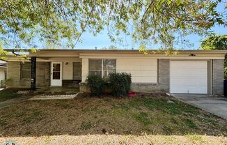 3 beds, 1 bath, $1,595