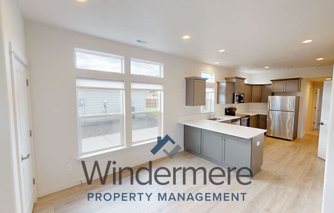 3 beds, 2 baths, 1,064 sqft, $1,895, Unit 349 Arissa