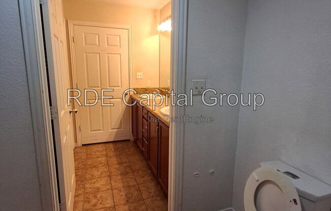 3 beds, 2 baths, 1,345 sqft, $1,575, Unit 2c