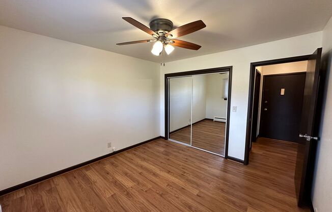 1 bed, 1 bath, 700 sqft, $895, Unit 14