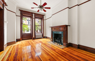 135 W 81 ST