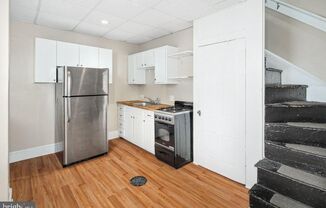 Charming 2 Bedroom Townhome in Fishtown | Private Yard & Modern Updates