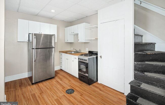 Charming 2 Bedroom Townhome in Fishtown | Private Yard & Modern Updates