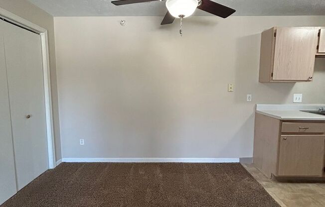 Quail Run Apts. (750 N. 18th Ave.)