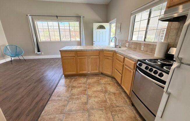 1/BD 1/BA COZY CASITA W/ UTILITIES INCLUDED