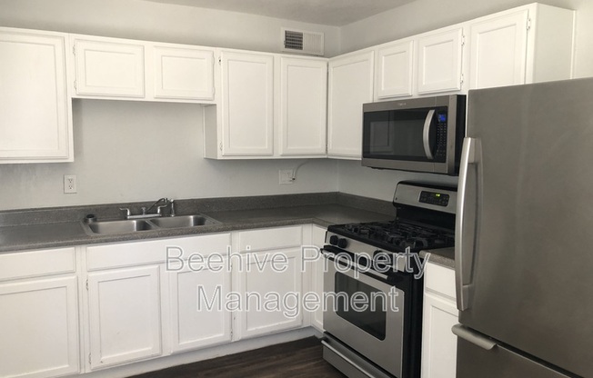 529 S BELLVIEW