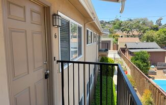 Brand New Huge Remodeled 2 Bedroom 1 Bath W/ AC and Parking