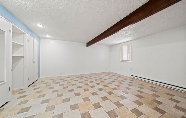 Studio, 1 bath, 500 sqft, $1,200, Unit 07