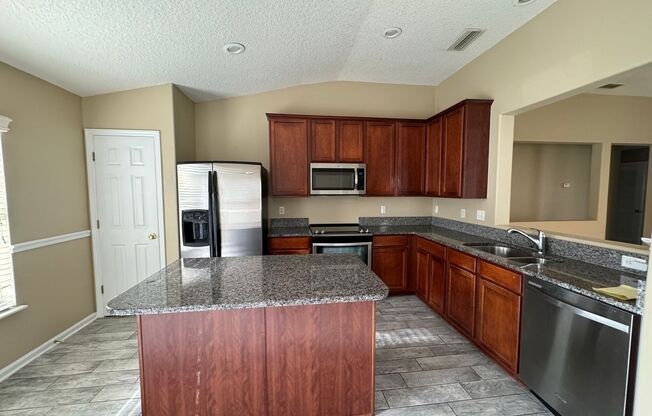 3 beds, 2 baths, $2,395