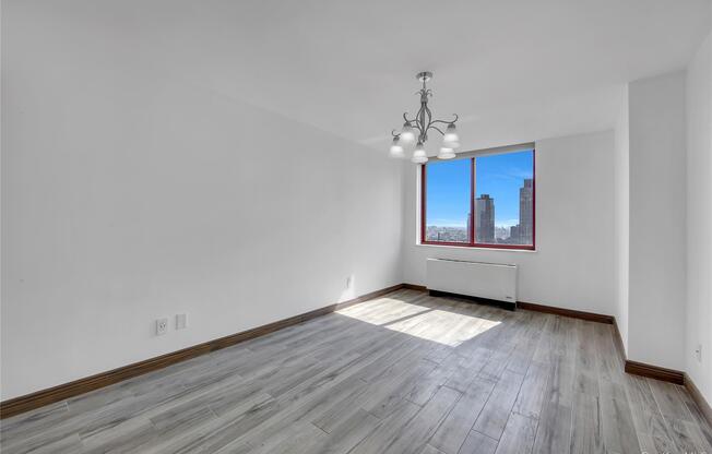 1 bed, 1 bath, 700 sqft, $3,950, Unit 25M