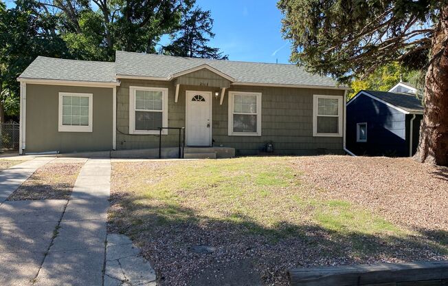 4BD/1BA House with Fenced Yard – Walk to DU!