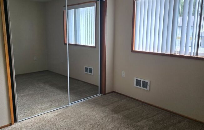 1 bed, 1 bath, 564 sqft, $1,250, Unit 1480-2