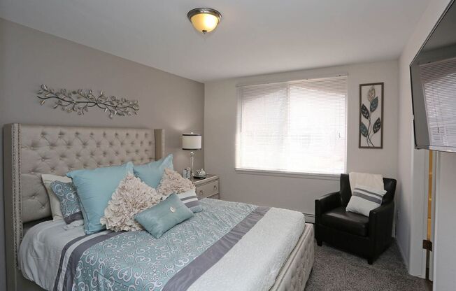 2 beds, 1.5 baths, 650 sqft, $1,375, Unit 104