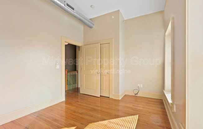 2 beds, 1 bath, 761 sqft, $1,250, Unit 116