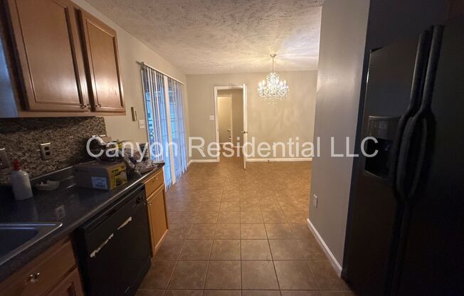 3 beds, 2.5 baths, $1,860