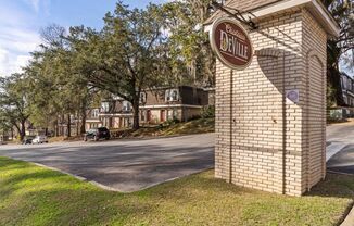 2/1 upstairs condo at Chateau DeVille