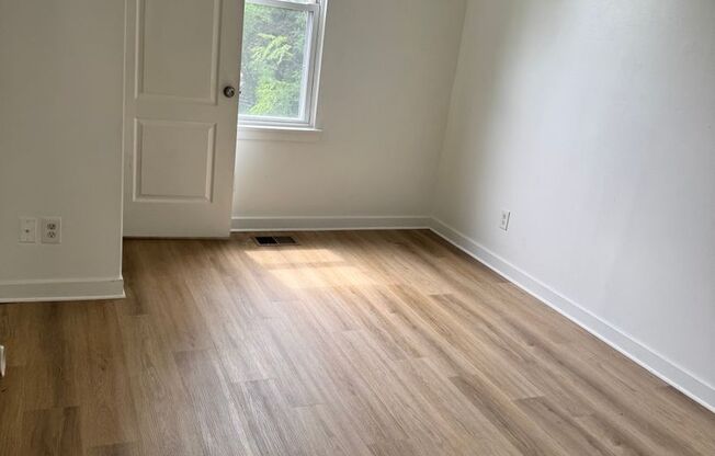 A Unique Offering -- 1238 W Firth Street is Waiting For You!