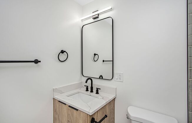 Studio, 1 bath, 385 sqft, $1,699, Unit 209