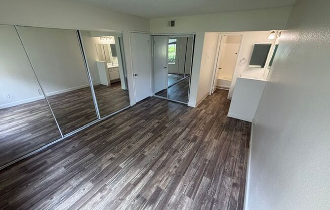 2 beds, 2 baths, 980 sqft, $2,500