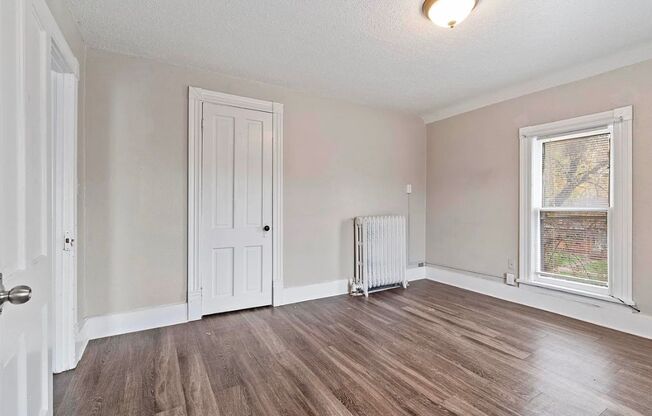 4 Bedroom, 2 Bath house In Cedar Falls