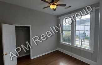 2 beds, 1 bath, $850