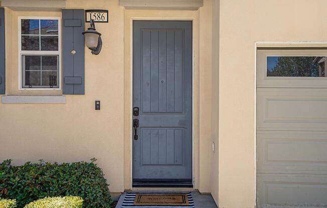 1586 BAYPORT HBR