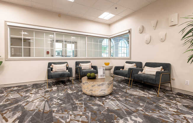 Leasing Center