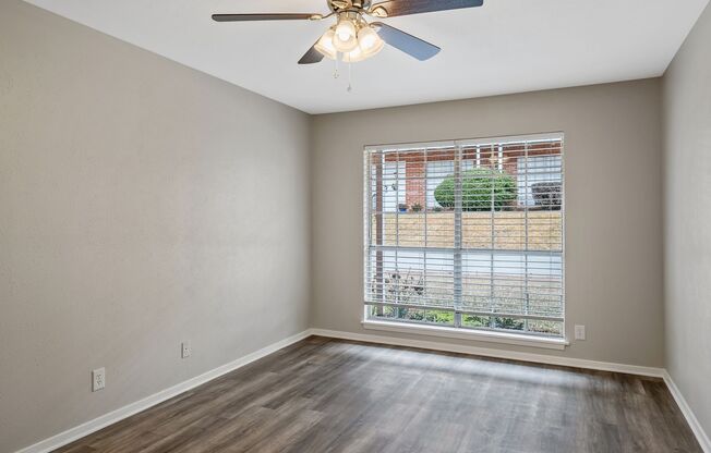 2 beds, 2 baths, 958 sqft, $1,145, Unit D25