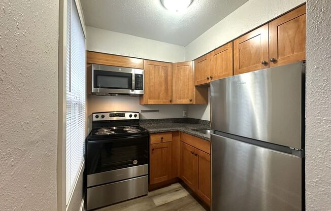 1 bed, 1 bath, 600 sqft, $1,395, Unit Unit 2