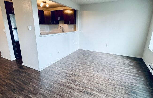 Kenny Apartments