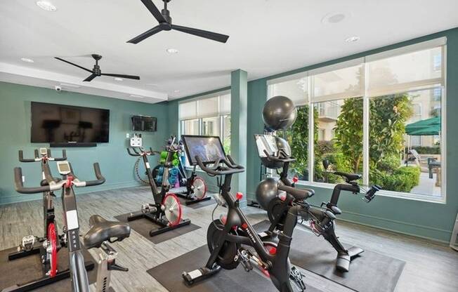 Venue Museum District | Houston, TX | Fitness Center w/ Cycling Bikes