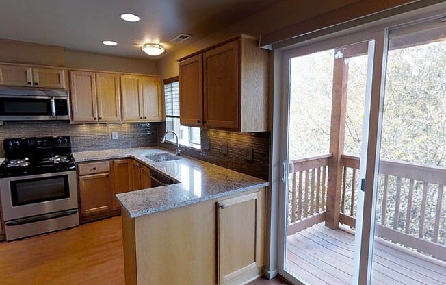 2 beds, 2 baths, 936 sqft, $1,775, Unit M091