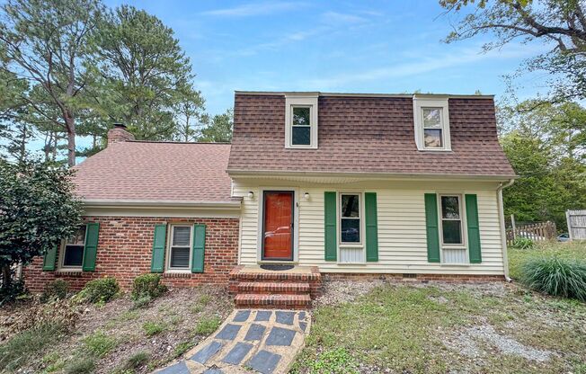 Charming Dutch Colonial Just Minutes from the River – Spacious 4-Bedroom Home with a Modern Touch!