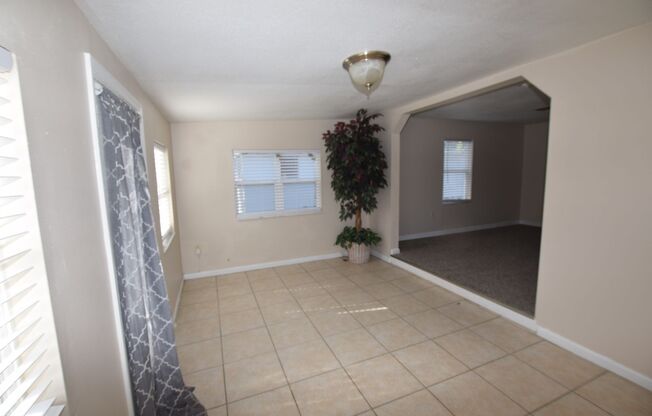 3 beds, 1 bath, $1,500