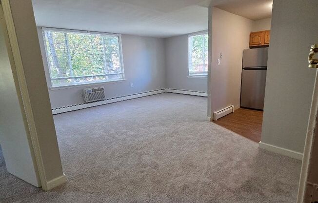 1 bed, 1 bath, 600 sqft, $1,435, Unit 238