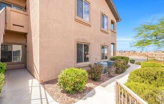2 beds, 2 baths, $1,650, Unit # 1030